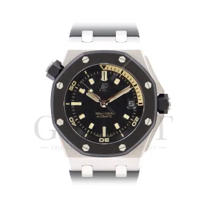 オーデマピゲ<br>ロイヤル オーク オフショア ダイバー<br>15720CN.OO.A002CA.01