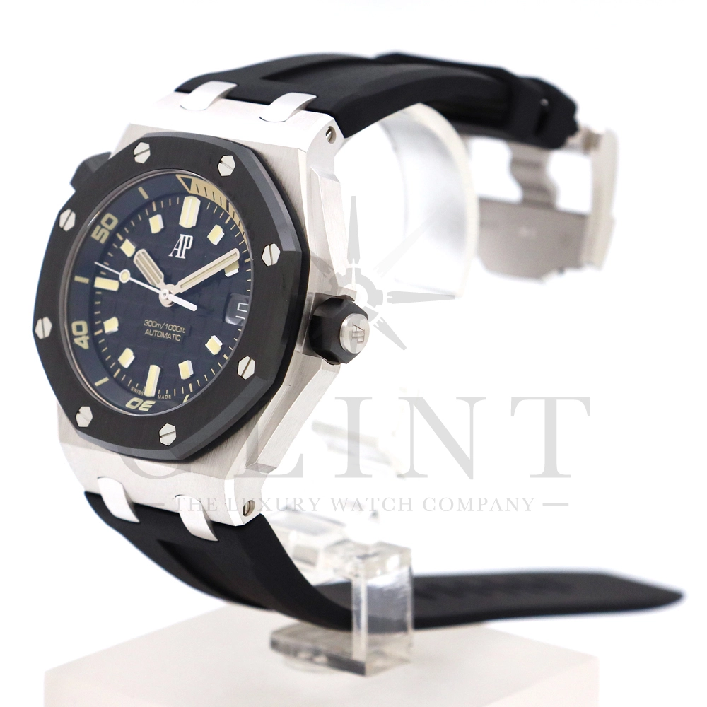 ap015704x