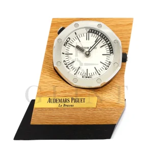 オーデマピゲ<br>ロイヤル オーク オフショア ダイバー<br>TABLE CLOCK 2016