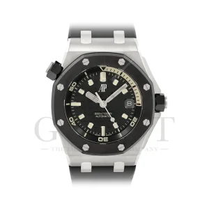 オーデマピゲ<br>ロイヤル オーク オフショア ダイバー<br>15720CN.OO.A002CA.01