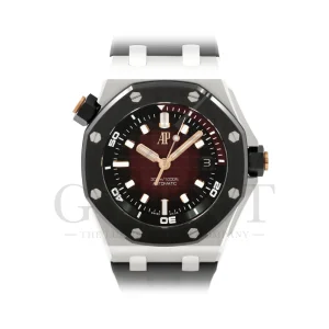 オーデマピゲ<br>ロイヤル オーク オフショア ダイバー<br>15720CN.OO.A002CA.02