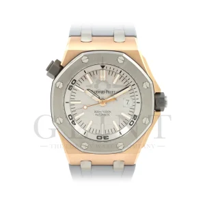 オーデマピゲ<br>ロイヤル オーク オフショア ダイバー<br>15711OI.OO.A006CA.01