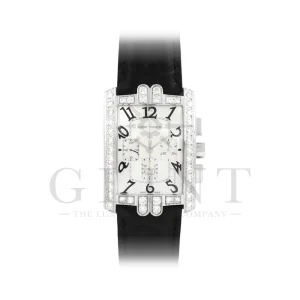 ハリー・ウィンストン<br>アヴェニュー・C クロノグラフ<br>330/MCAWL.M/D3.1