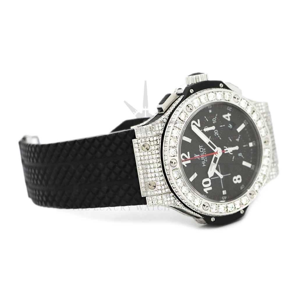 hu017811