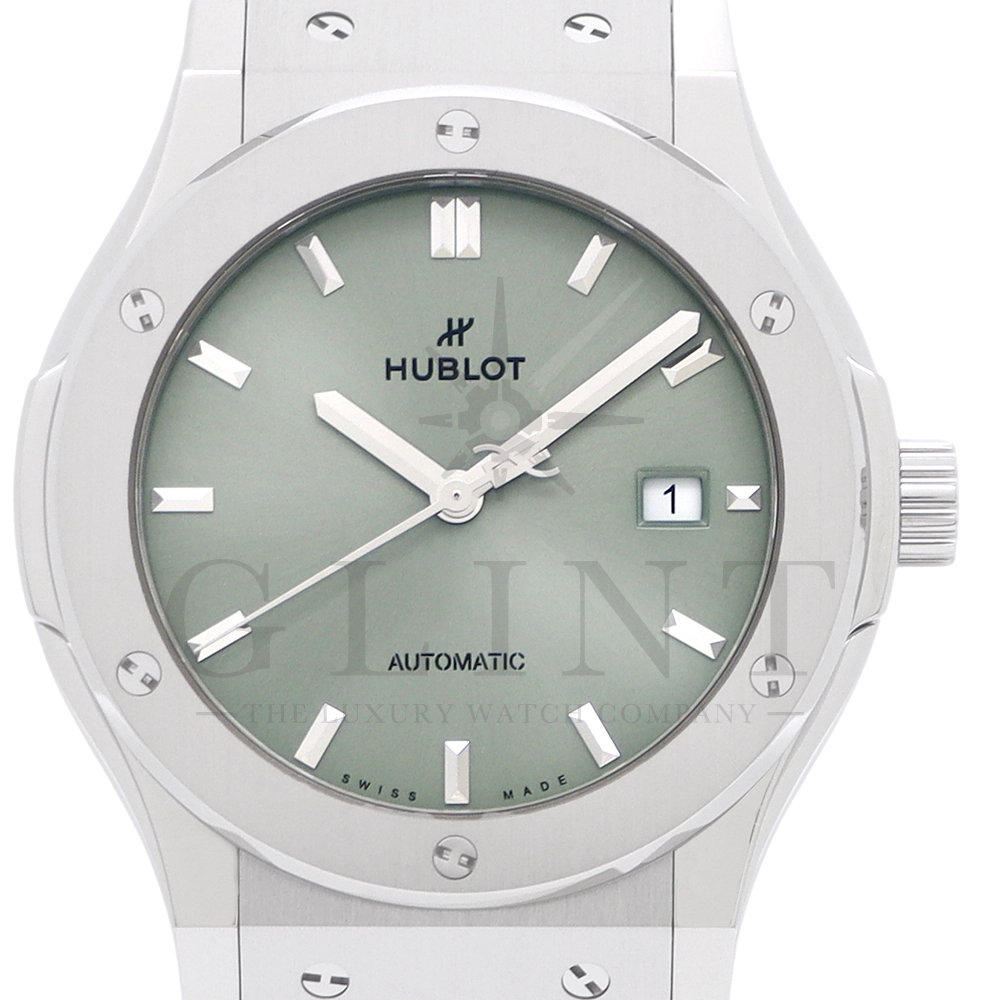hu018102